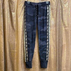 PINK Victorias Secret gray army print silver sequin bling joggers, XS EUC